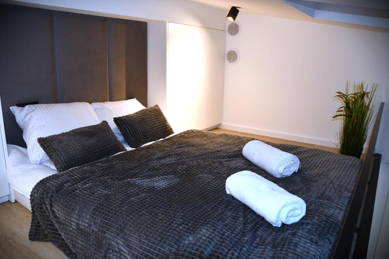 M-Keys Apartments Krakow Old Town Kazimierz Bagian luar foto