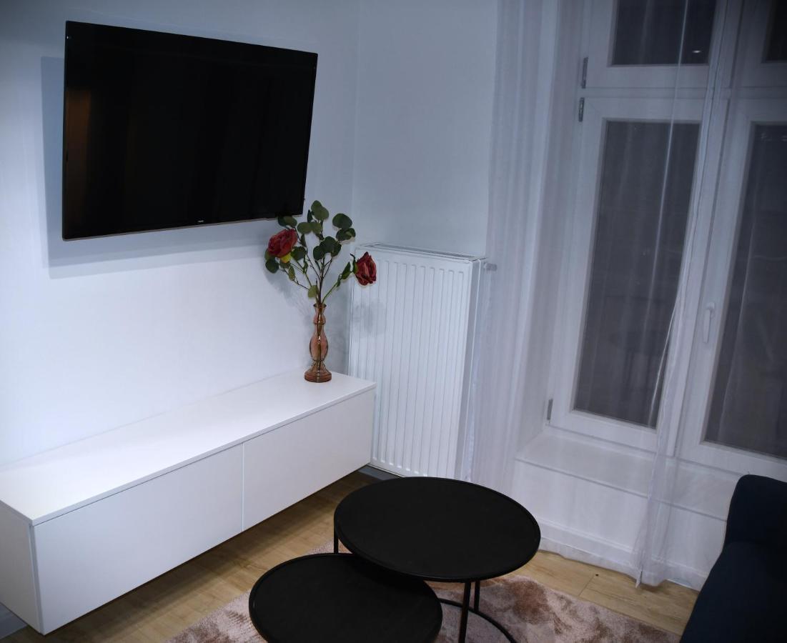 M-Keys Apartments Krakow Old Town Kazimierz Bagian luar foto