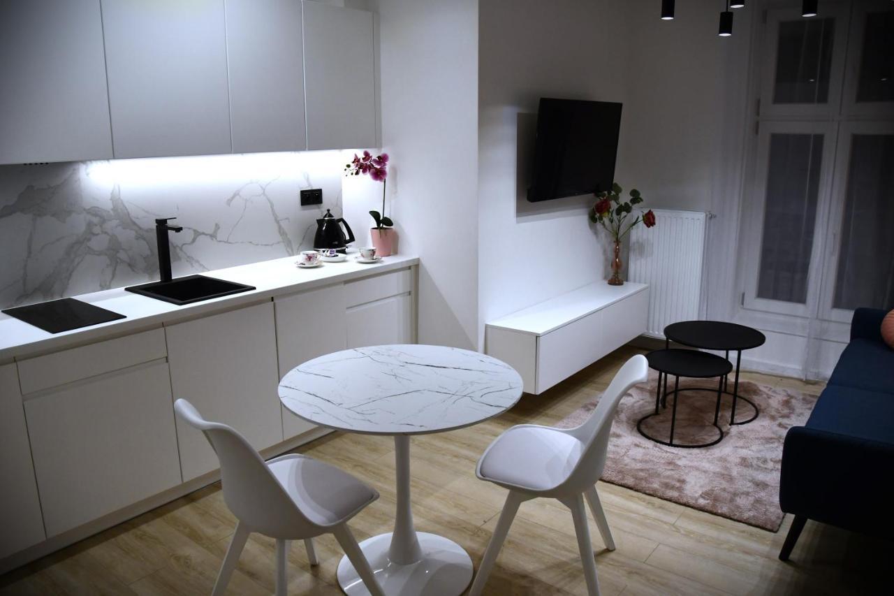 M-Keys Apartments Krakow Old Town Kazimierz Bagian luar foto