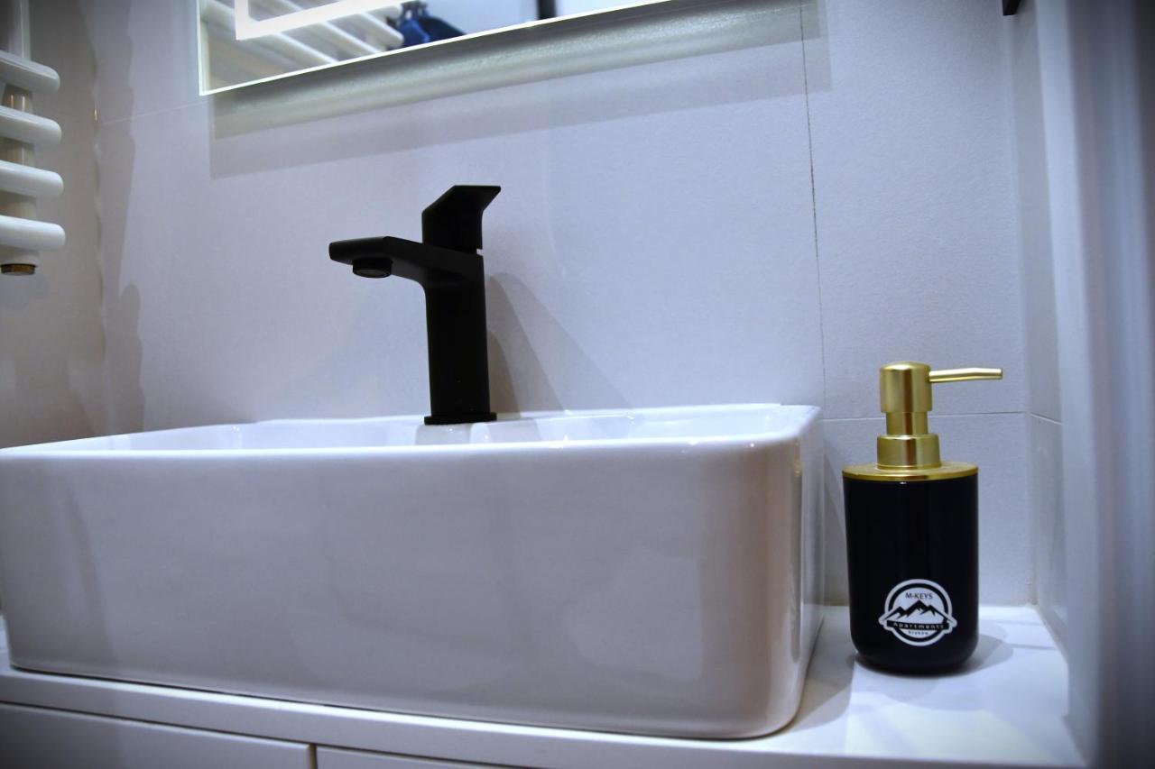 M-Keys Apartments Krakow Old Town Kazimierz Bagian luar foto