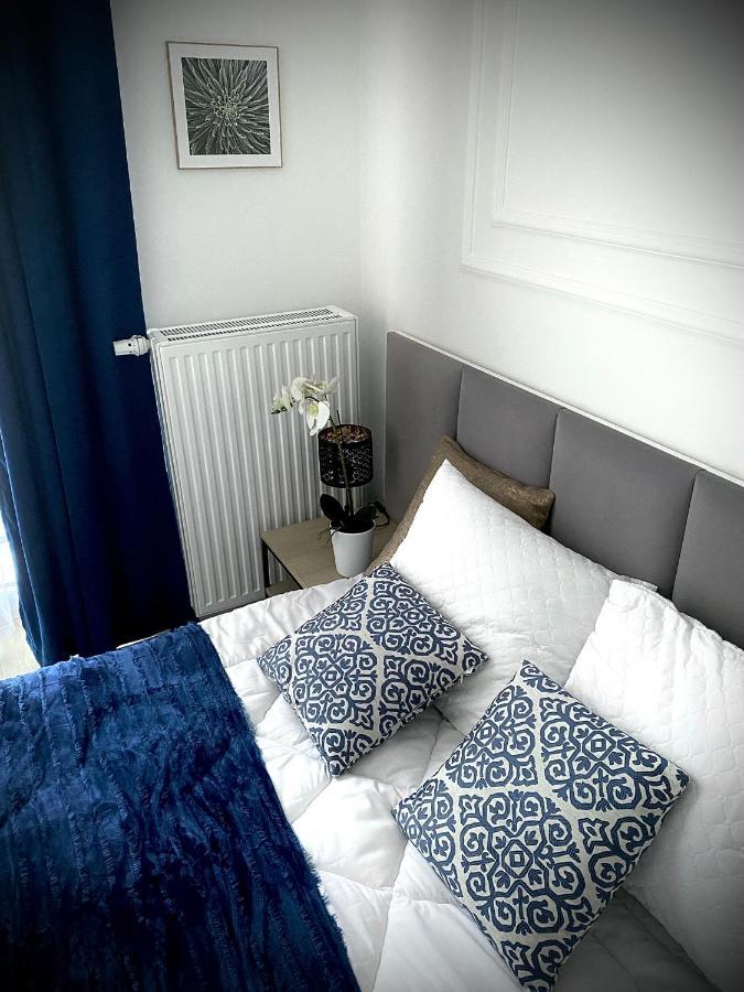 M-Keys Apartments Krakow Old Town Kazimierz Bagian luar foto